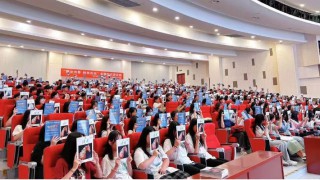 《股東來了》甘肅賽區(qū)開啟“贈汝書香·財商啟航”金融知識進(jìn)高?；顒? title=