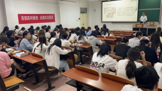 《股東來(lái)了》︱甘肅賽區(qū)——華龍證券張掖丹霞路營(yíng)業(yè)部走進(jìn)河西學(xué)院