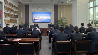 華龍證券白銀四龍路營業(yè)部開展2025年全民國家安全教育日普法宣傳活動